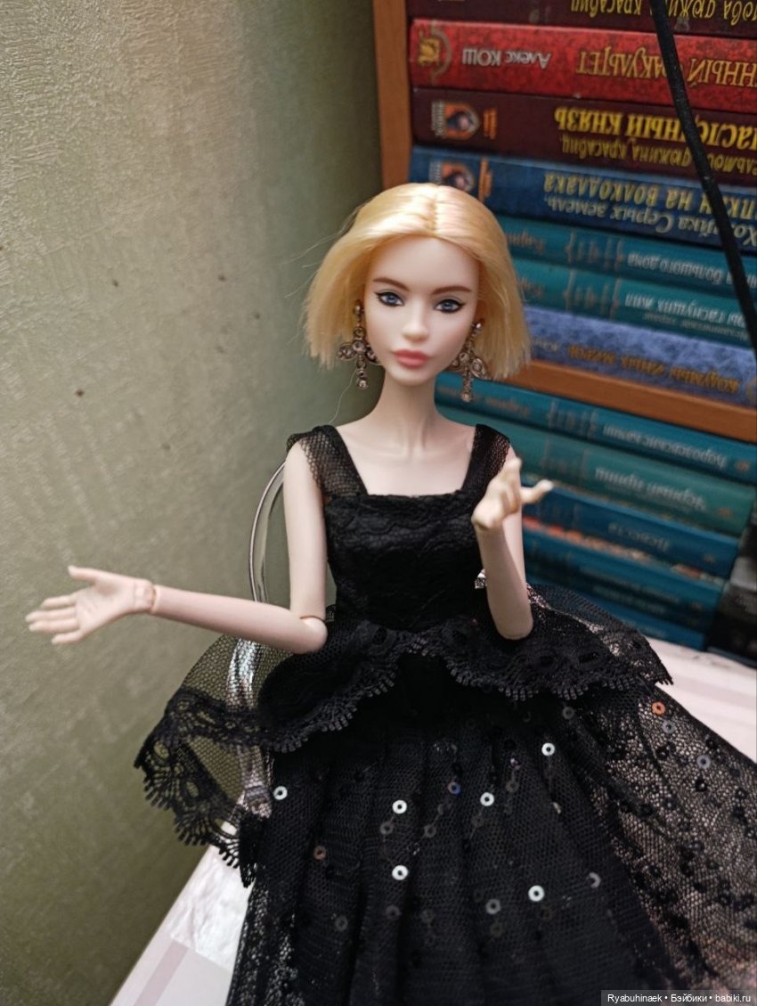 Новая Лина 30th Anniversary Barbie, Vogue Black (фото 2)
