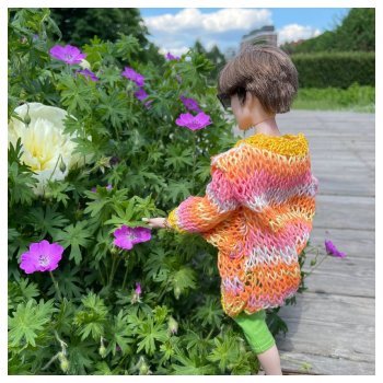 Мальчики краше цветов