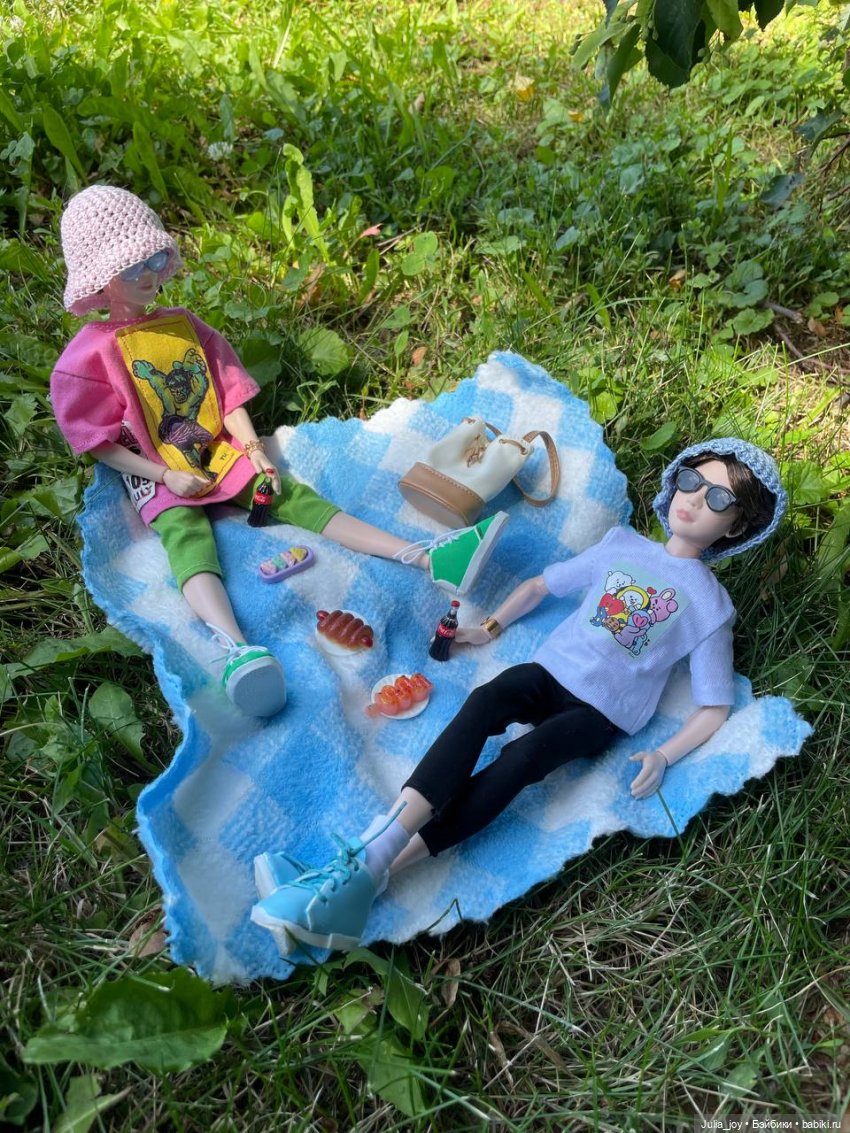 Волонтеры или пикник на обочине беговой дорожки (фото 3)