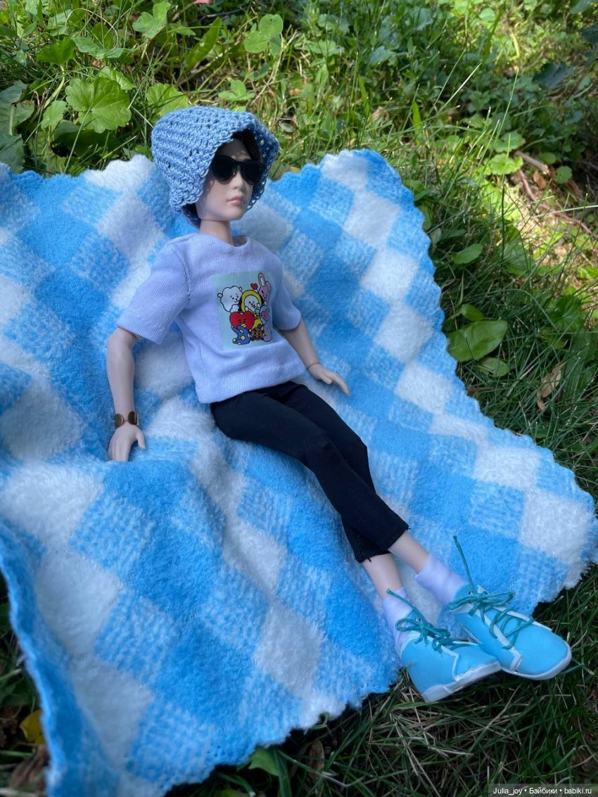 Волонтеры или пикник на обочине беговой дорожки (фото 2)