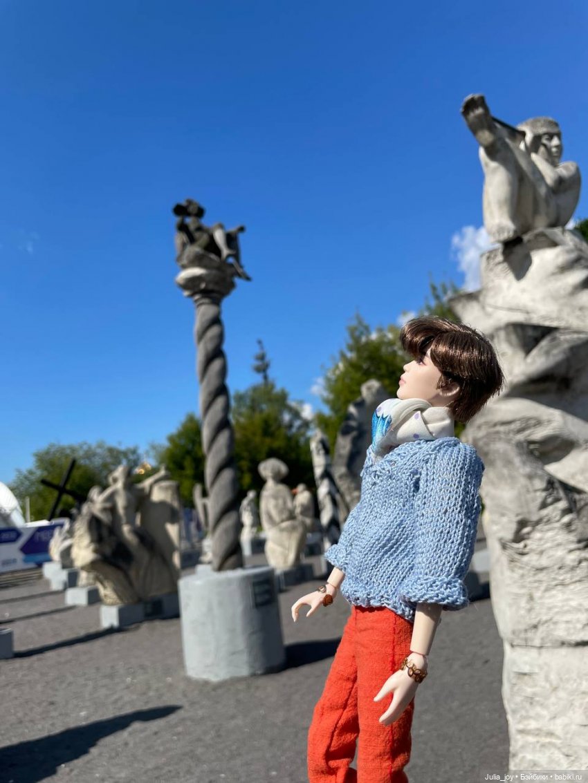 Волк в овечьей шкуре, Пушкин-Симпсон и другие персонажи