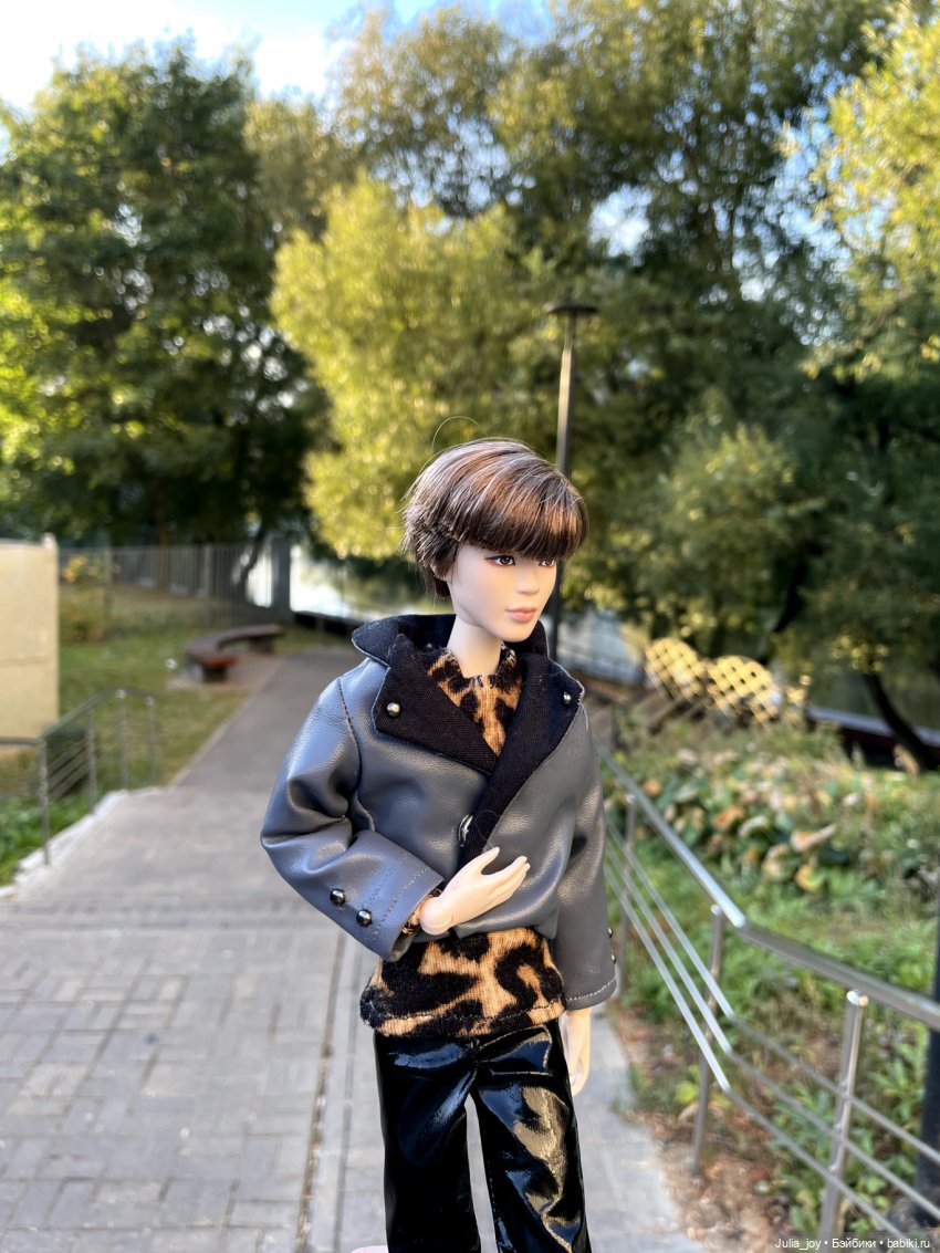 Осенние краски-раскраски — Куклы BTS (БТС) от Mattel: K