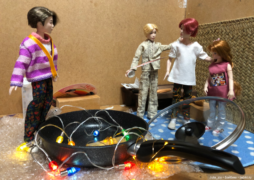Мы купили сковородку… — Куклы BTS (БТС) от Mattel: K (фото 4)