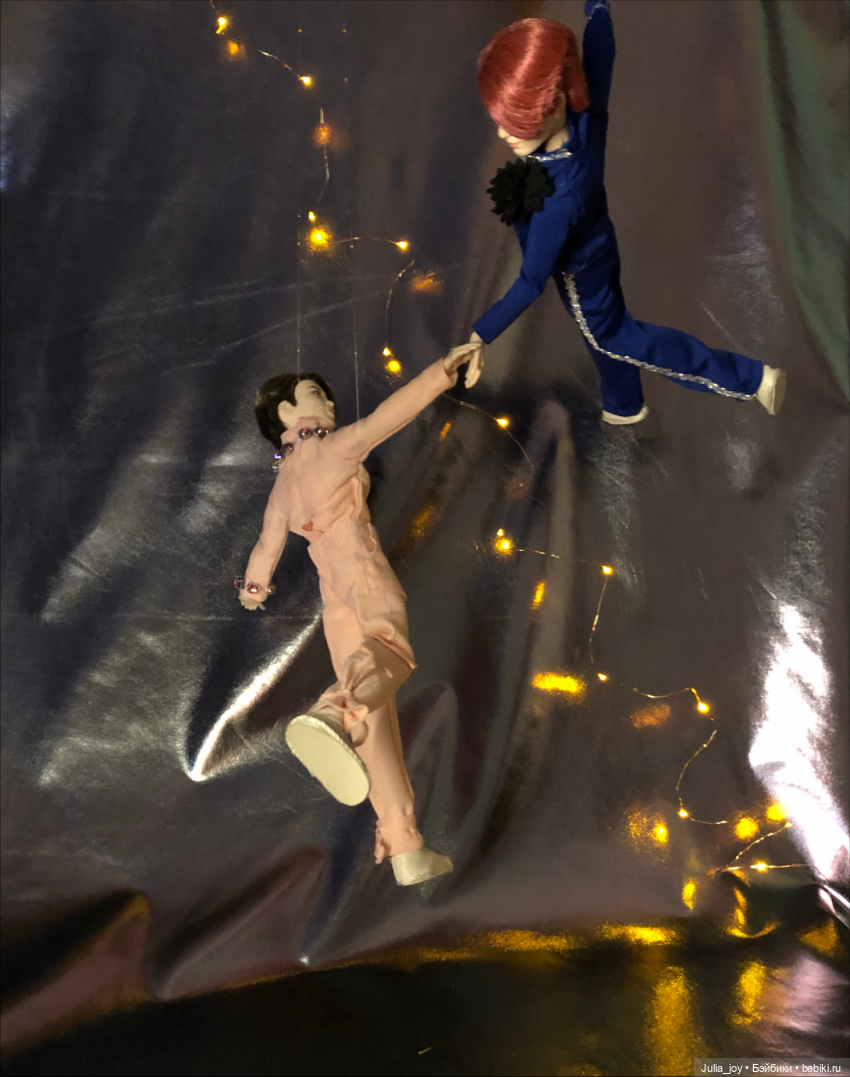 Новогодняя телепрограмма «Шире круг». Песня «Две звезды» (фото 7)