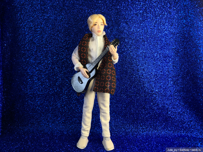 Новогодняя телепрограмма «Шире круг». Песня «Две звезды» (фото 9)