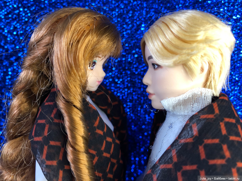 Новогодняя телепрограмма «Шире круг». Песня «Две звезды»