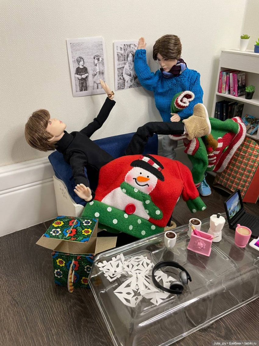 Это что же за сюрпризы такие, ченг – чанг или это реклама, чёрт побери