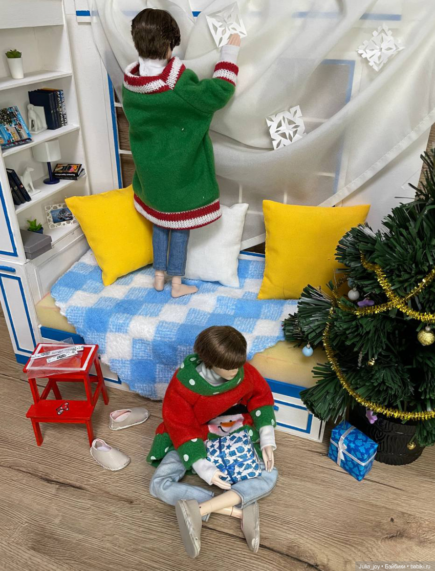 Время для елки. Ставим РАЗ, ставим ДВА…