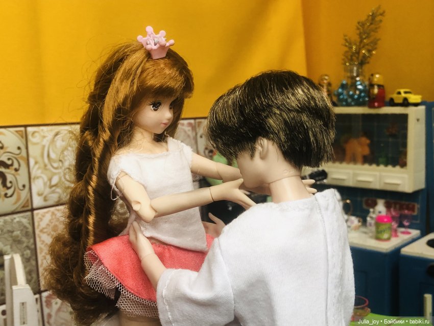 Вечер под гитару — Куклы BTS (БТС) от Mattel: K