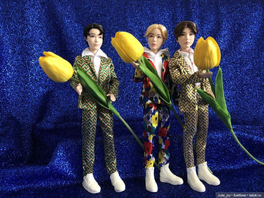 Примите наши поздравления