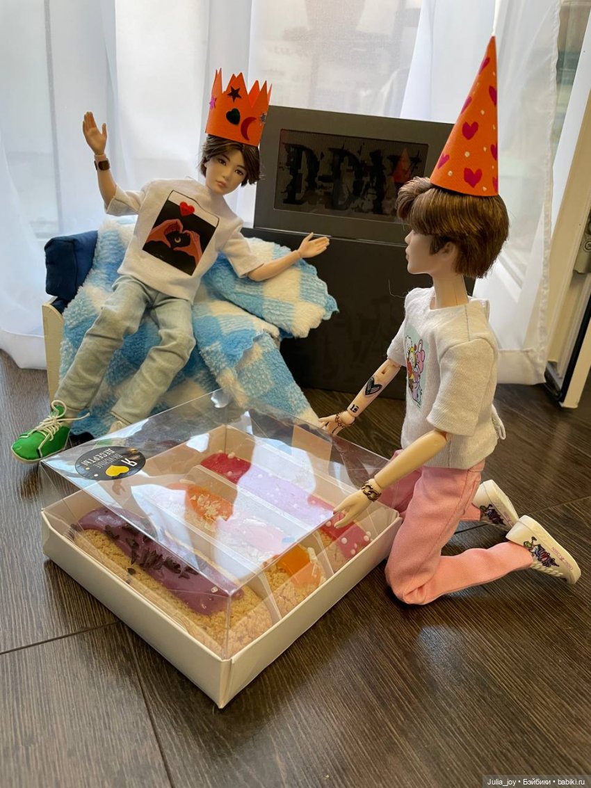 Шугин День — Куклы BTS (БТС) от Mattel: K