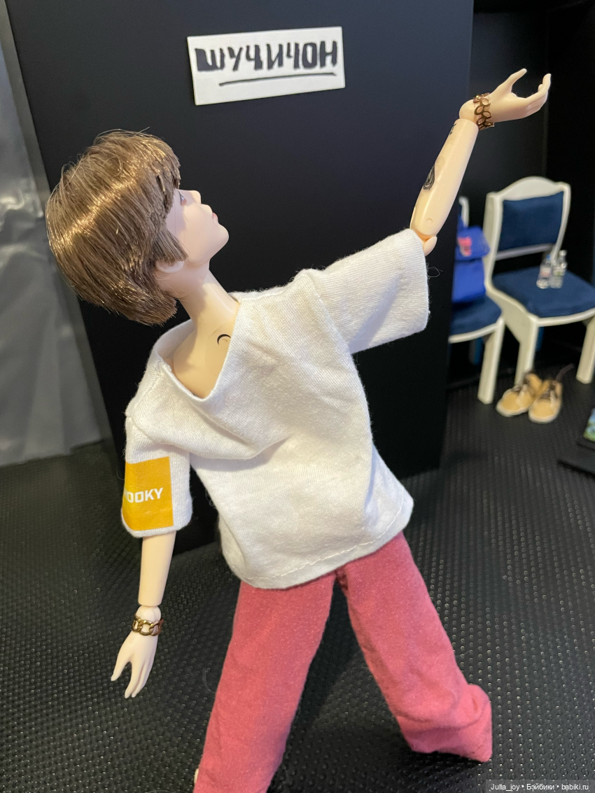 Чимин в танцклассе — Куклы BTS (БТС) от Mattel: K (фото 6)