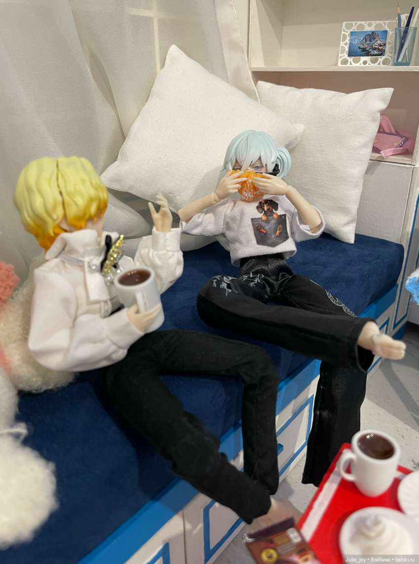 Хёнджин в гостях у Чонина (фото 10)