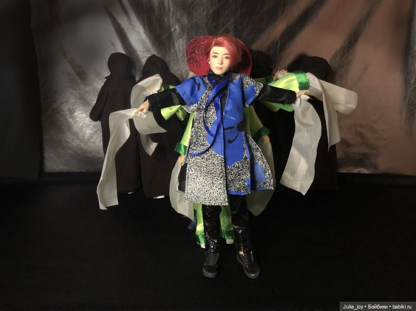 Август Фест. Выступление – перфоманс на песню IDOL