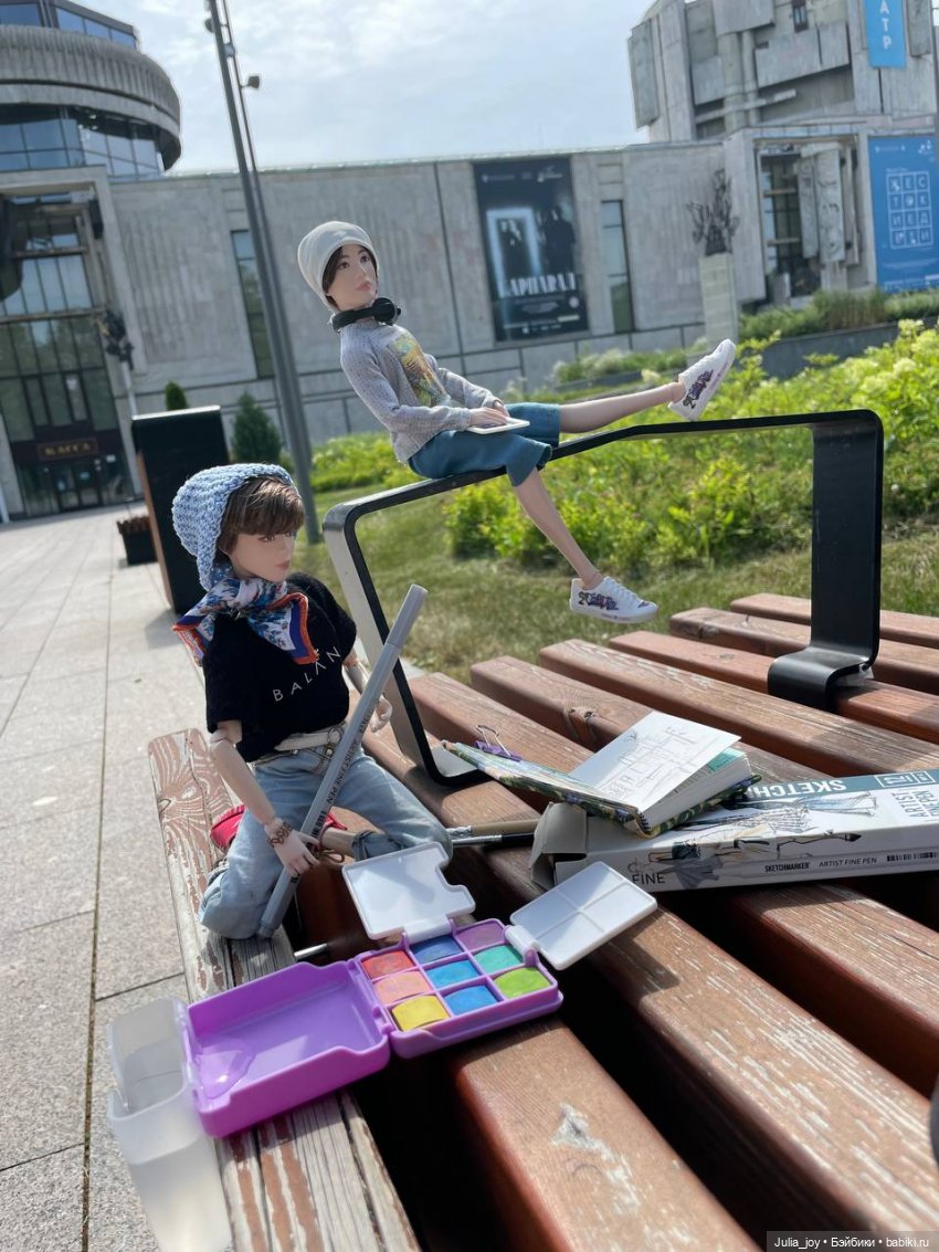 Выход в город на этюды — Куклы BTS (БТС) от Mattel: K