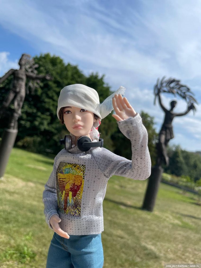 Выход в город на этюды — Куклы BTS (БТС) от Mattel: K