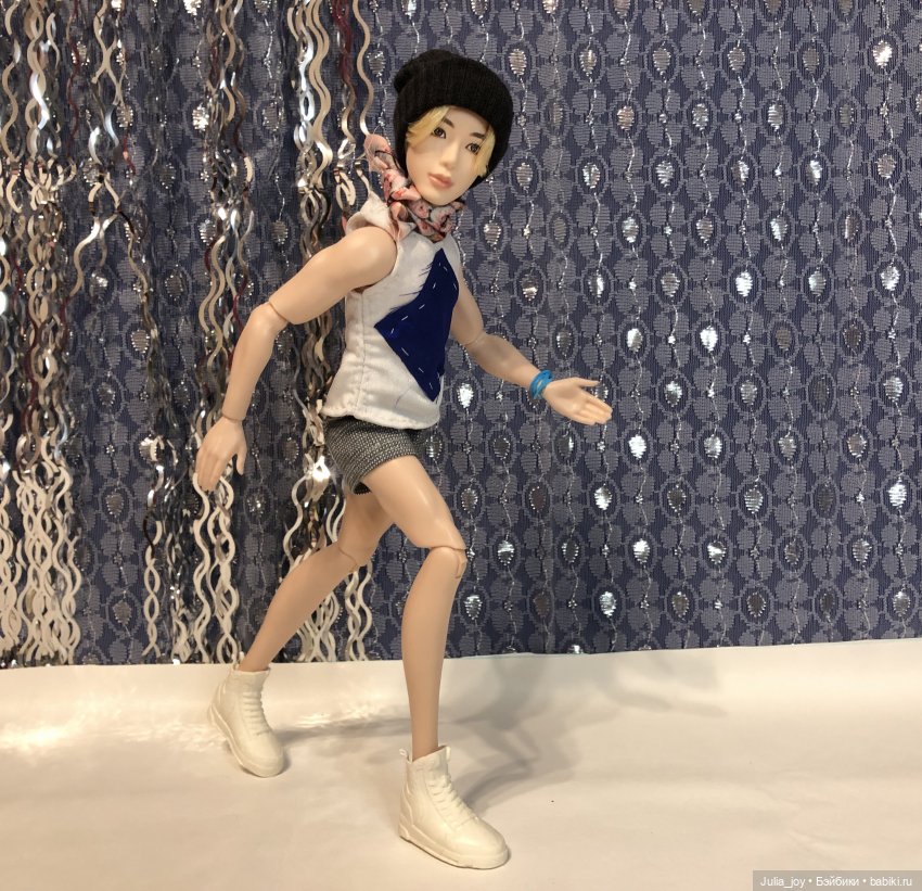 АагустФест. Бойз бенд Шучичон и различные роли его участников (фото 6)