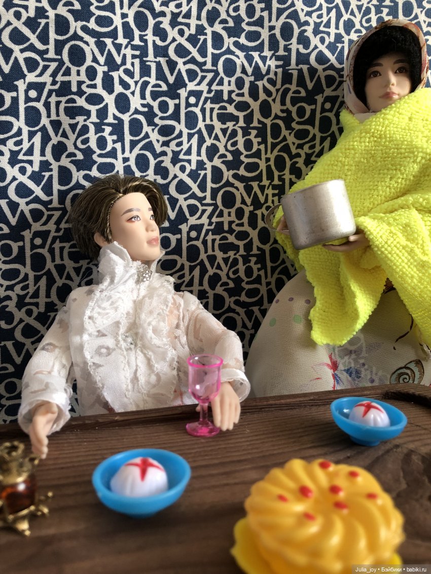 АагустФест. Бойз бенд Шучичон и различные роли его участников