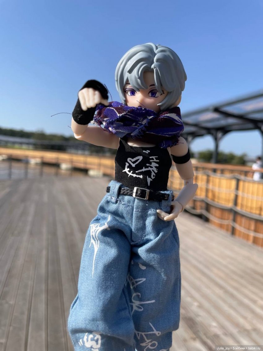 – Хен, сними меня! – Снимаю