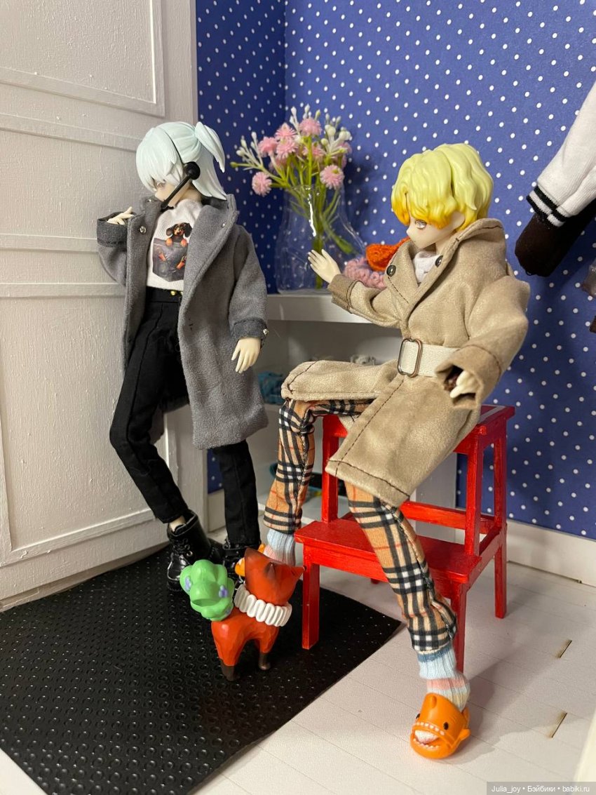 Осенний стиль и шлепки — Куклы Simontoys и Come4Free (Blind Box): Teennar (фото 5)