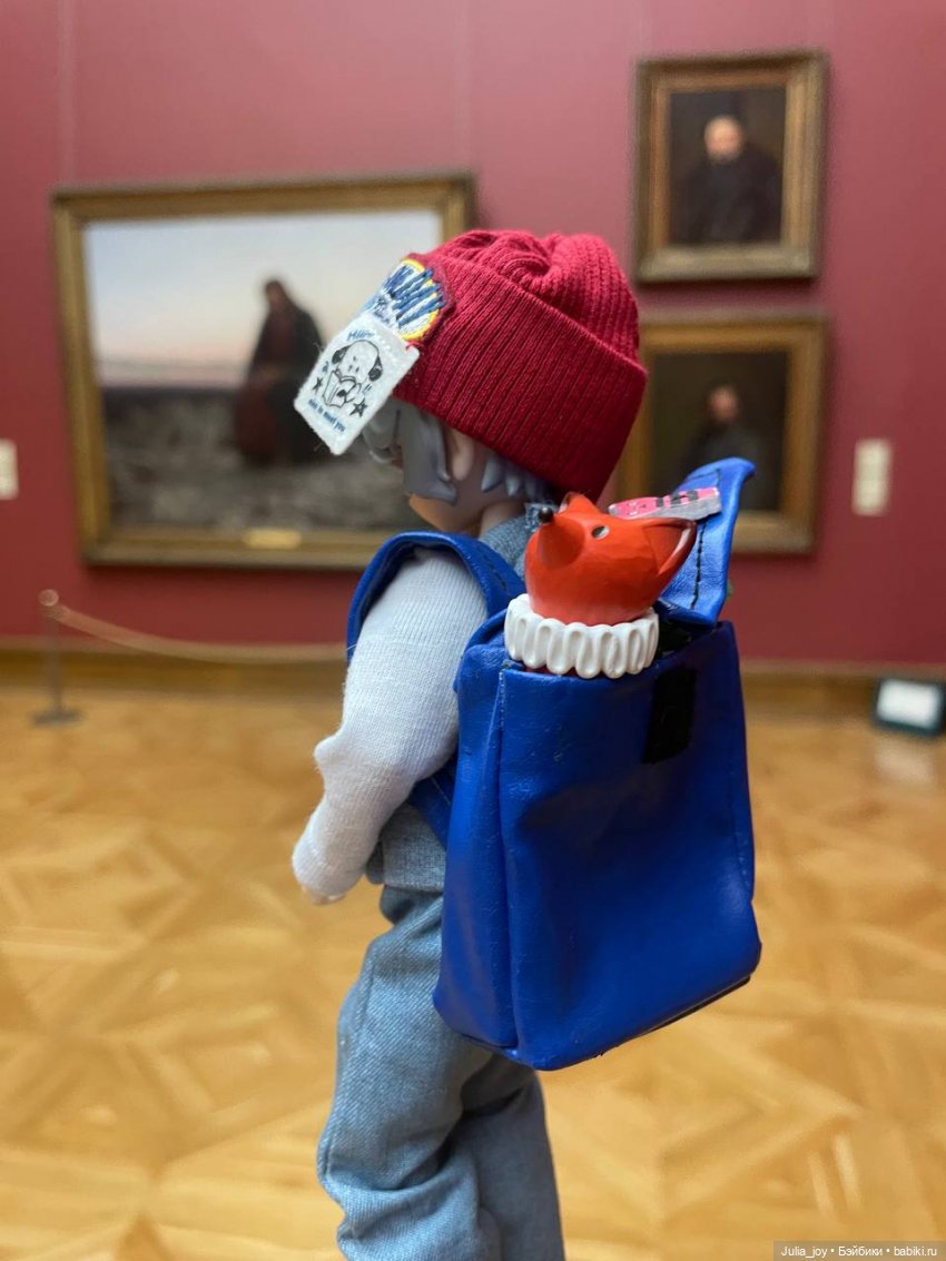 Порция искусства в осенний день