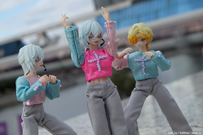 Дебют бойз бенда «Созвездие сицилийских псов «Каникулы» на Музфесте 2025