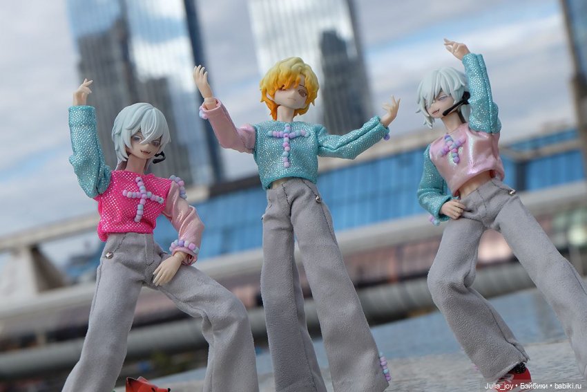 Дебют бойз бенда «Созвездие сицилийских псов «Каникулы» на Музфесте 2025