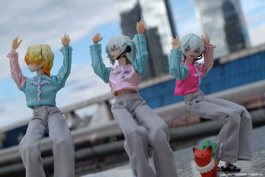 Дебют бойз бенда «Созвездие сицилийских псов «Каникулы» на Музфесте 2025 (фото 10)