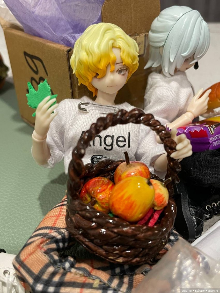 А яблочками похрустеть — Куклы Simontoys и Come4Free (Blind Box): Teennar (фото 5)