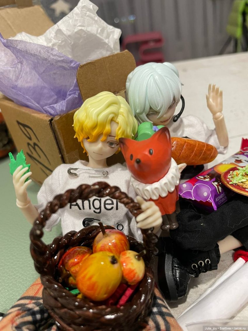 А яблочками похрустеть — Куклы Simontoys и Come4Free (Blind Box): Teennar (фото 8)