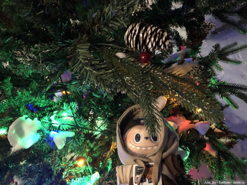 Лабубуши ищут Новый год, а он еще не пришел… почему-то … (фото 2)