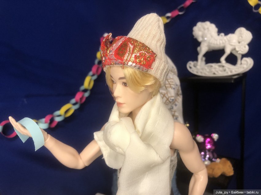 Без гирлянды, что ни говори, не сработает команда «Ёлочка, гори!»