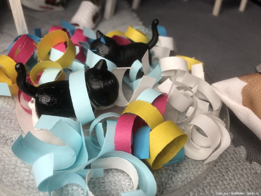 Без гирлянды, что ни говори, не сработает команда «Ёлочка, гори!»