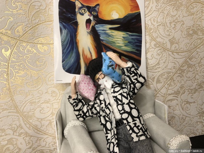 «Мы купили пианино» — Куклы Simontoys и Come4Free (Blind Box): Teennar