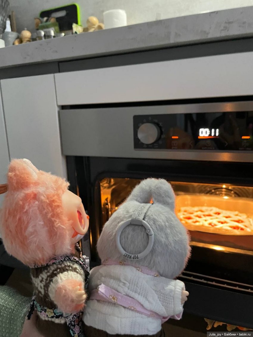 Праздничный сюрприз — Игрушки Labubu (Лабубу) и The Monsters: Pop Mart