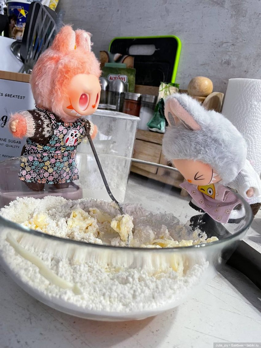 Праздничный сюрприз — Игрушки Labubu (Лабубу) и The Monsters: Pop Mart