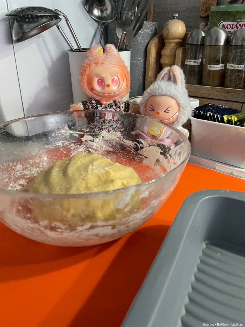 Праздничный сюрприз — Игрушки Labubu (Лабубу) и The Monsters: Pop Mart