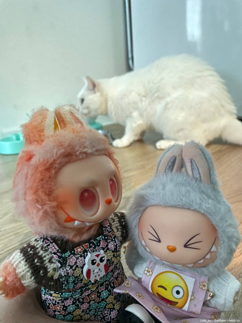 Праздничный сюрприз — Игрушки Labubu (Лабубу) и The Monsters: Pop Mart