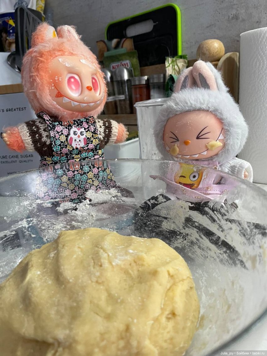 Праздничный сюрприз — Игрушки Labubu (Лабубу) и The Monsters: Pop Mart