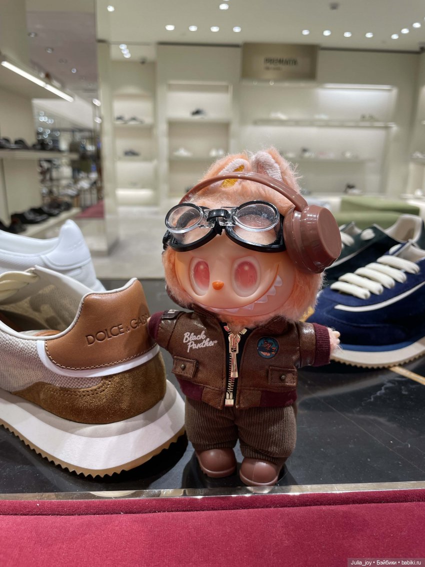 Лабубу подбирают новый стиль для Мистера Ассистента | Бэйбики Лабубу подбирают новый стиль для Мистера Ассистента (фото 2)