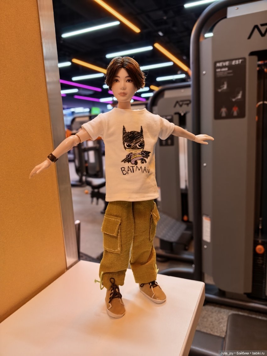 Мир, труд, спорт — Куклы BTS (БТС) от Mattel: K (фото 9)