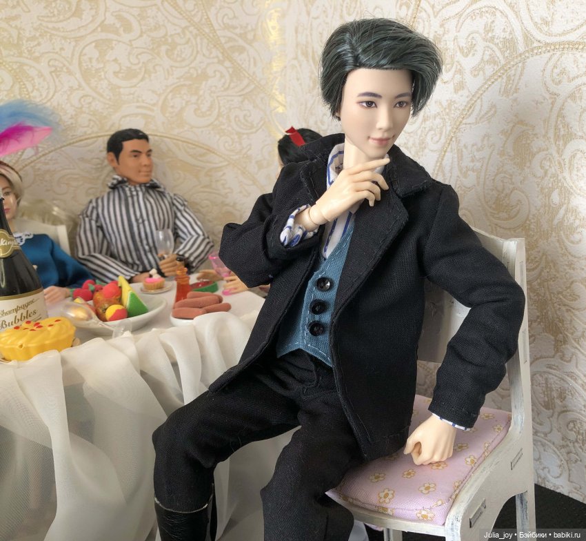 Там, где любовь — Куклы BTS (БТС) от Mattel: K (фото 6)