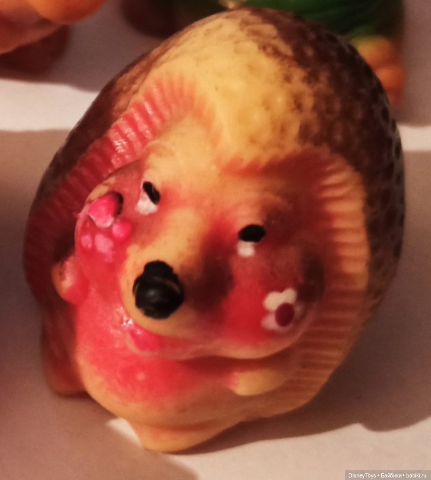 Миниатюрная серия резиновых забавных игрушек-кругляшей СССР/России