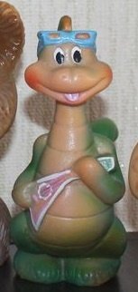 Денвер в очках и с гитарой (как в заставке мультсериала)