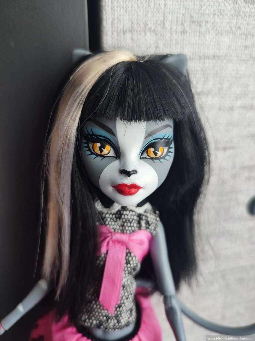 Клир на заводской мейкап — Куклы Monster High и Ever After High: G1