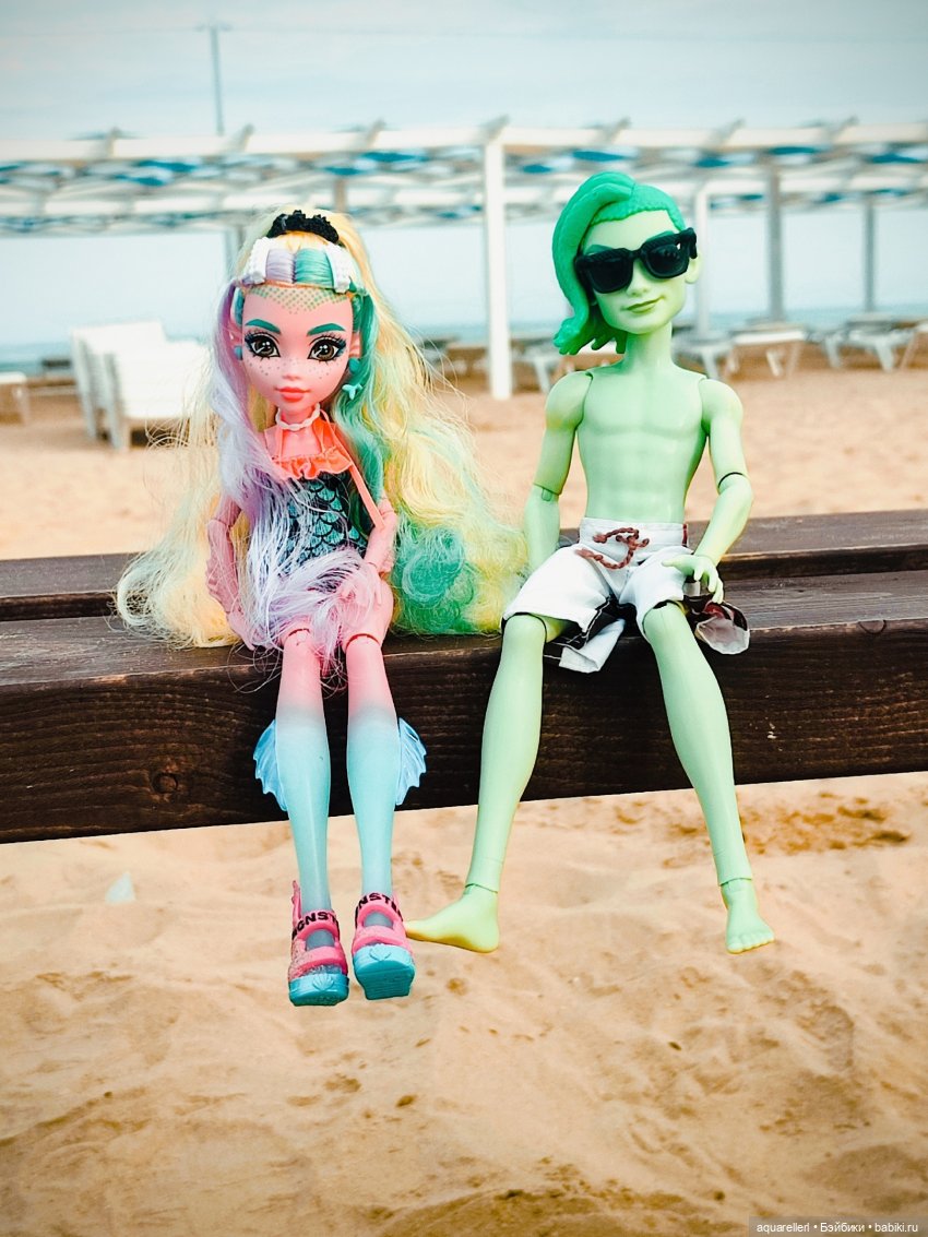 Куколки отдыхают в Анапе — Куклы Monster High и Ever After High: G1