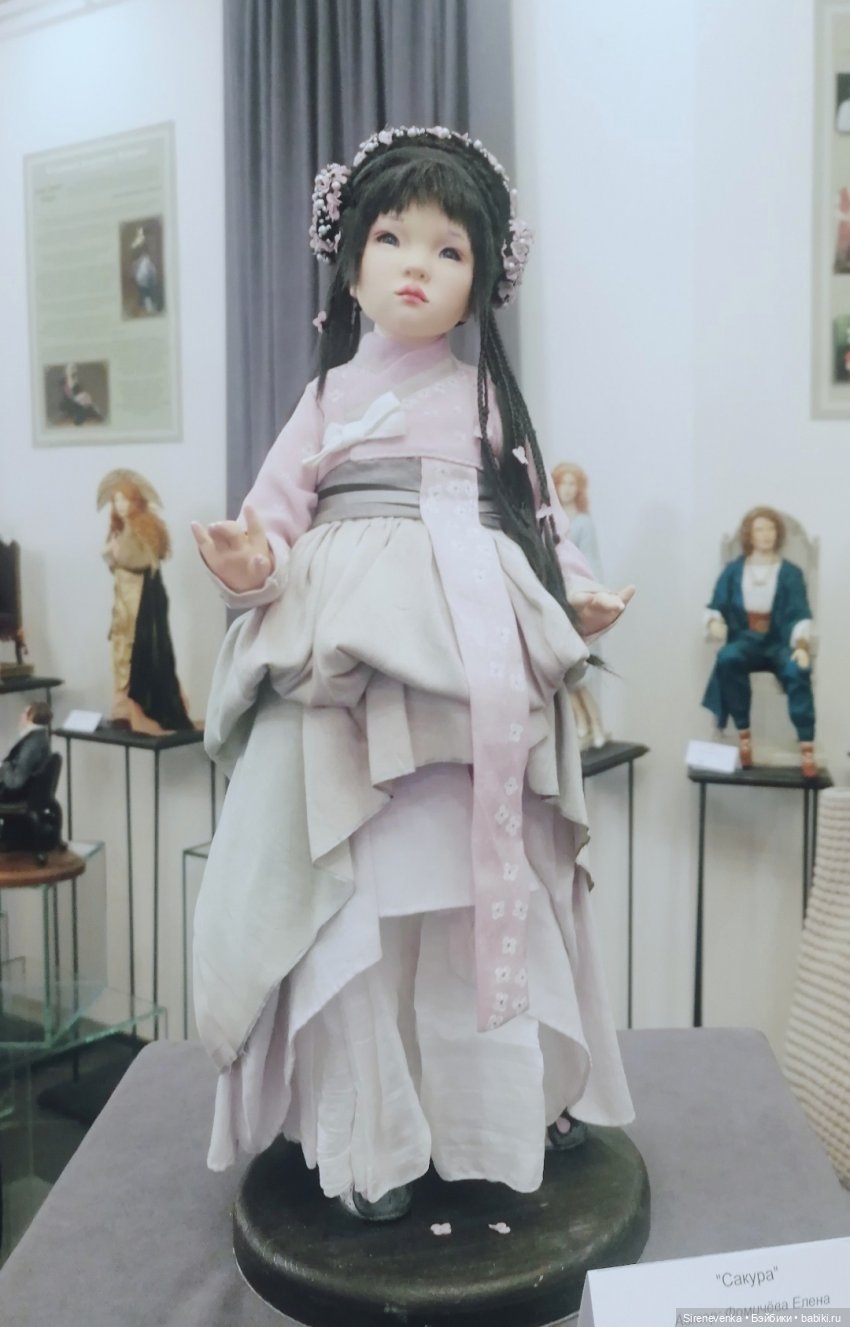 Картинки с выставки "Коллекция волшебных историй" | Бэйбики Картинки с выставки "Коллекция волшебных историй"