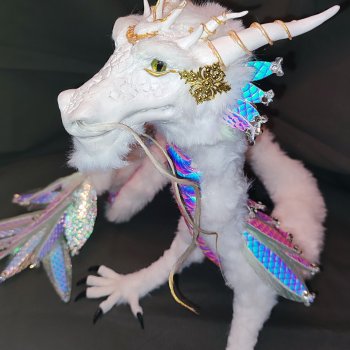 Морской сказочный Дракон