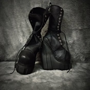 Страшно Гигантская Монстер Хай