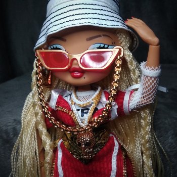 Нетипичный кукложитель